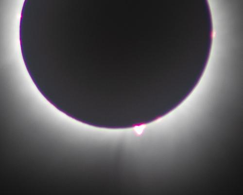 totality corona heart prominence - Amy Cantu